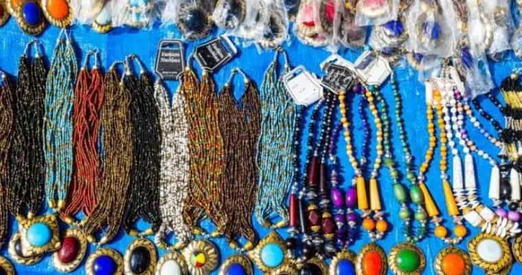 Shopping in nainital for Local Handicrafts